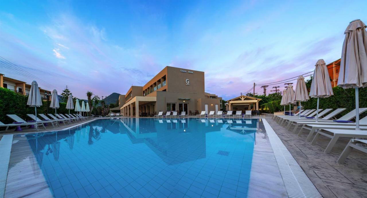 Cnic Gemini Hotel Mesongí Exterior foto